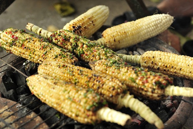 Baked corn is one of famous food in Phu Yen