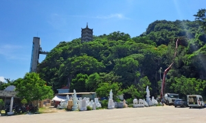 marble mountains in danang city
