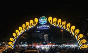 11Son Tra Night Market Da Nang