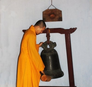 11buddhist monk in Vietnam