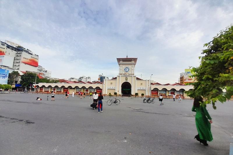 ben thanh market in hcm