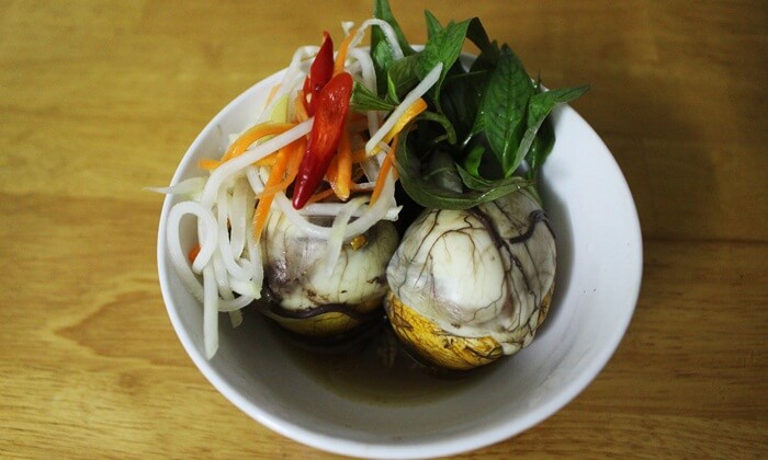 Vietnamese balut eggs